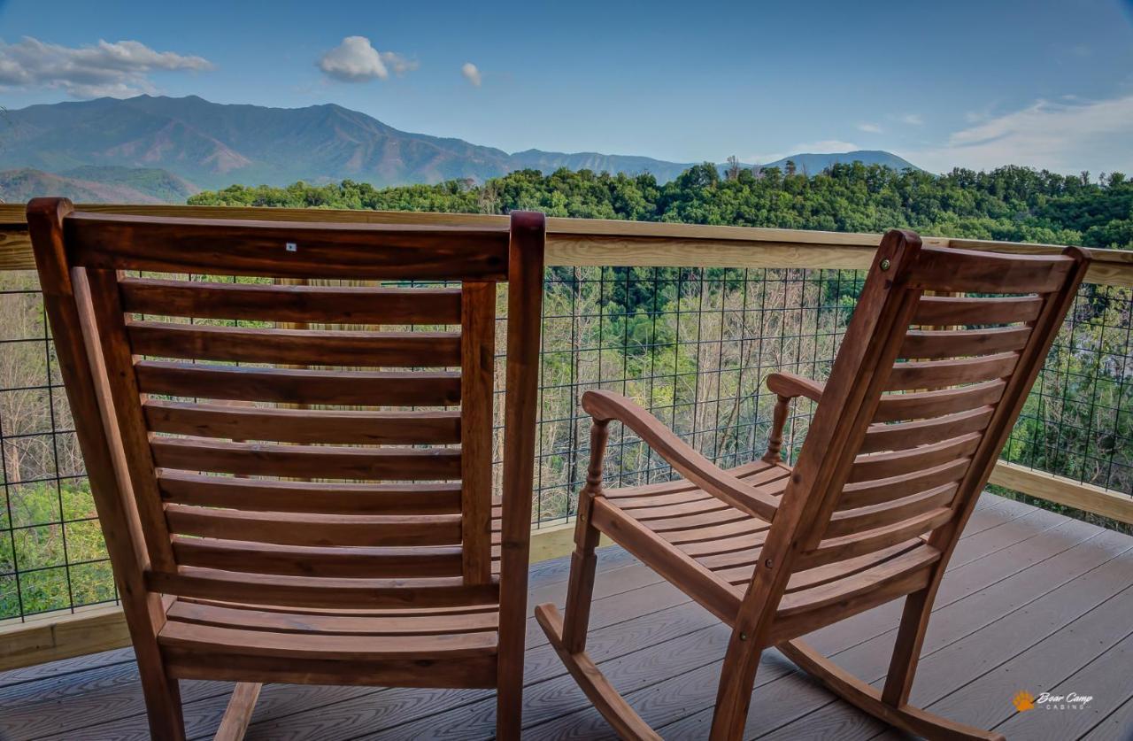 Majestic View Lodge, Amazing Views, Hot Tub, 1089 Free Tickets Each Paid Day, Dollywood And More Гатлинбург Экстерьер фото