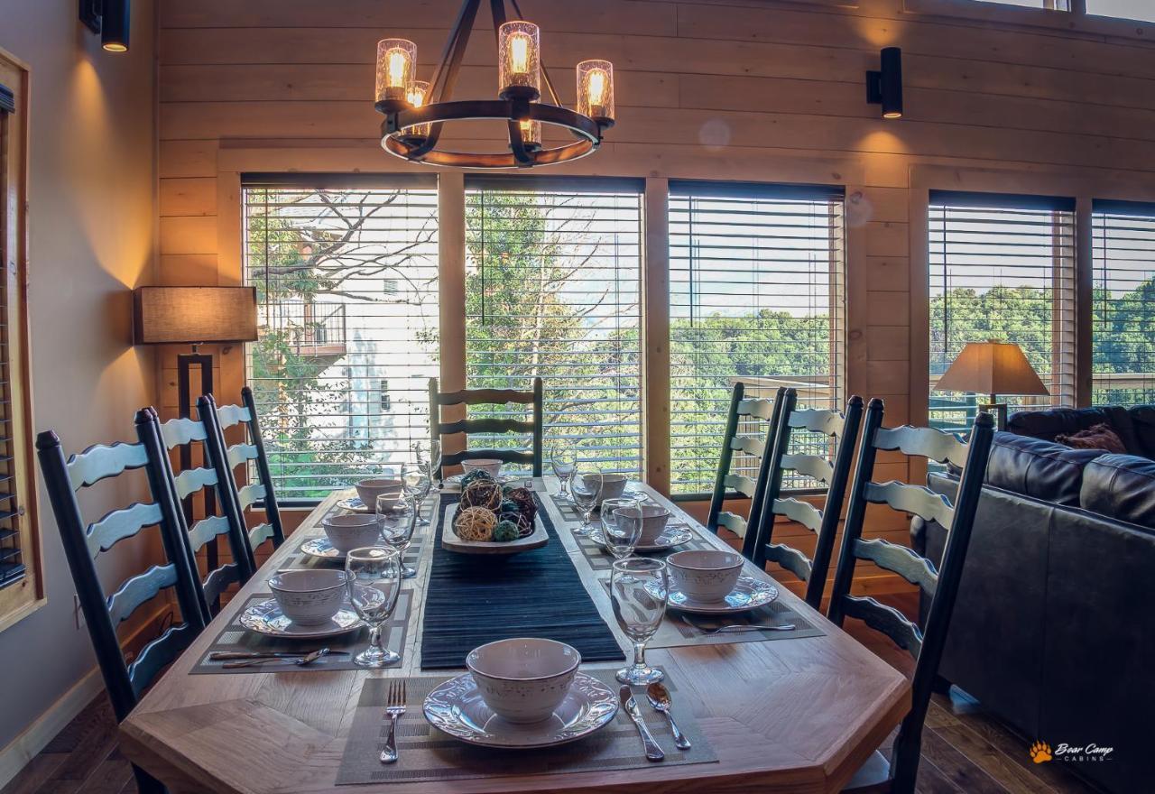 Majestic View Lodge, Amazing Views, Hot Tub, 1089 Free Tickets Each Paid Day, Dollywood And More Гатлинбург Экстерьер фото