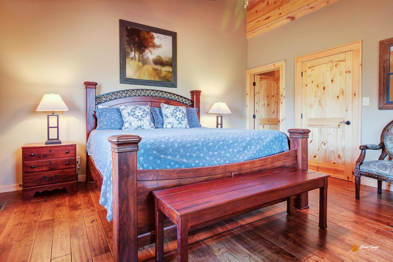 Majestic View Lodge, Amazing Views, Hot Tub, 1089 Free Tickets Each Paid Day, Dollywood And More Гатлинбург Экстерьер фото